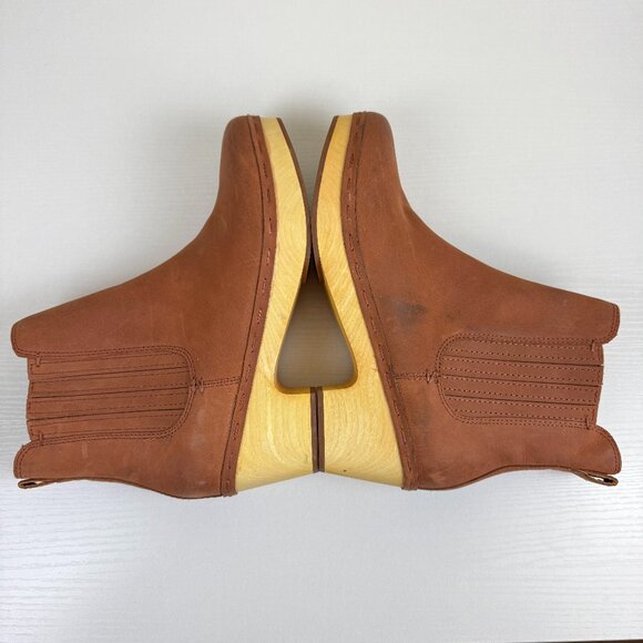 EUC Frye Odessa Tan Leather Chelsea Clog Boots